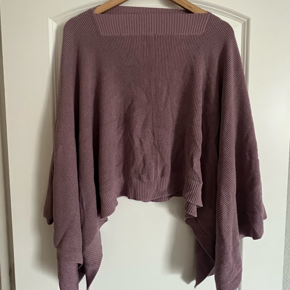 Lululemon Athletica Tunic / Poncho (NWOT)